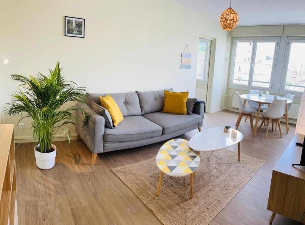 Espace 500 - Cosy, Wifi & Vue Sur La Ville Saint-Etienne  Ngoại thất bức ảnh