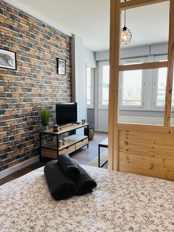 Espace 500 - Cosy, Wifi & Vue Sur La Ville Saint-Etienne  Ngoại thất bức ảnh